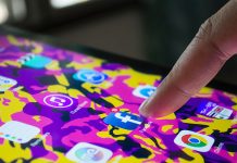 Sada možete provjeriti da li su i vaši podaci pokradeni na Facebooku Facebook ikona na telefonu